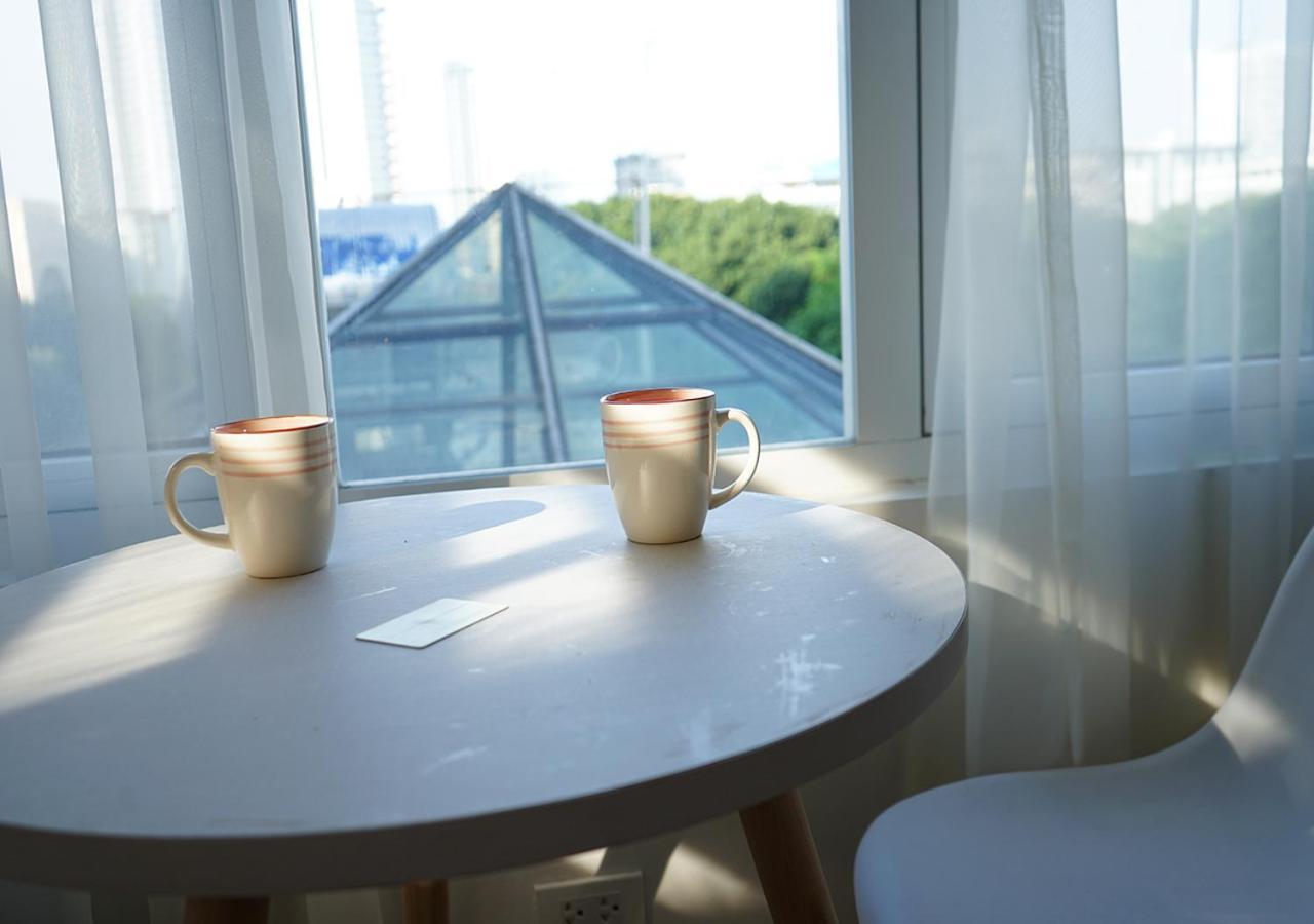 Lyn House - Service Apartment Hoang Quoc Viet Ханой Екстер'єр фото