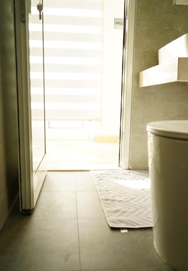 Lyn House - Service Apartment Hoang Quoc Viet Ханой Екстер'єр фото